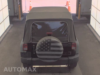 2015 Jeep Wrangler Unlimited Sport - miniatura 5