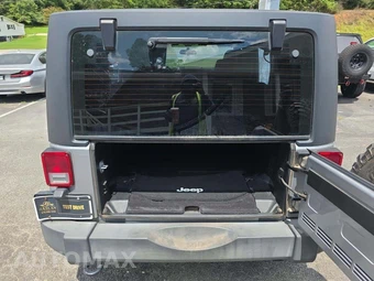 2015 Jeep Wrangler Unlimited Sport - miniatura 14