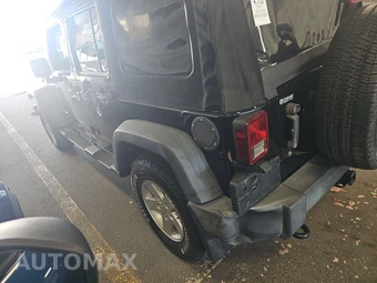 2015 Jeep Wrangler Unlimited Sport - miniatura 6