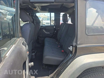 2015 Jeep Wrangler Unlimited Sport - miniatura 10