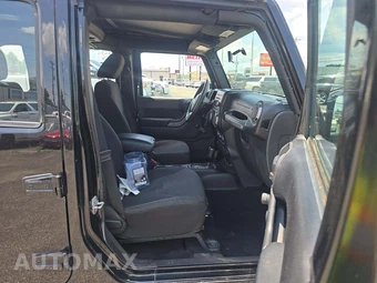 2015 Jeep Wrangler Unlimited Sport - miniatura 15
