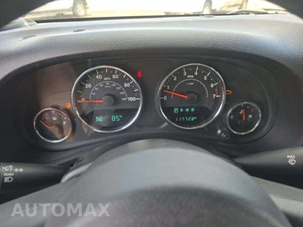 2015 Jeep Wrangler Unlimited Sport - miniatura 6