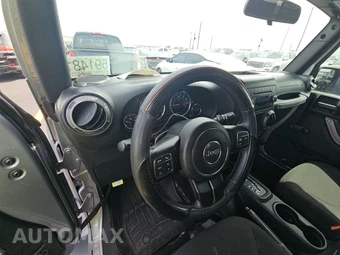 2015 Jeep Wrangler Unlimited Sport - miniatura 11