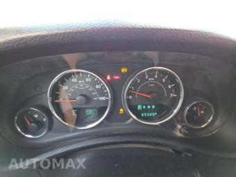 2015 Jeep Wrangler Unlimited Sport - miniatura 6