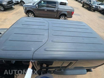 2015 Jeep Wrangler Unlimited Sport - miniatura 9