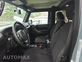 2015 Jeep Wrangler Unlimited Sport - miniatura 7