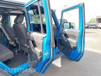 2015 Jeep Wrangler Unlimited Sport - miniatura 15