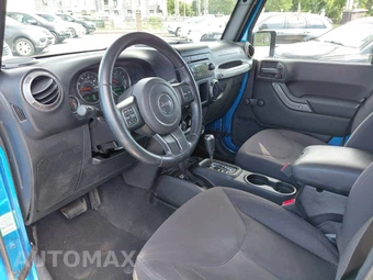 2015 Jeep Wrangler Unlimited Sport - miniatura 9