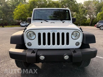 2015 Jeep Wrangler Unlimited Sport - miniatura 2