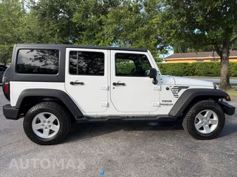 2015 Jeep Wrangler Unlimited Sport - miniatura 4