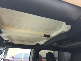 2015 Jeep Wrangler Unlimited Sport - miniatura 18