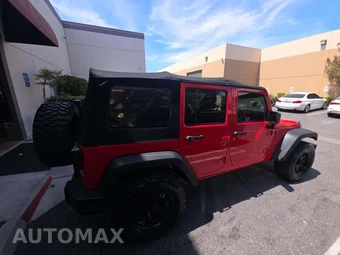 2015 Jeep Wrangler Unlimited Sport - miniatura 4