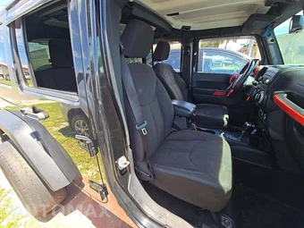 2015 Jeep Wrangler Unlimited Sport - miniatura 18