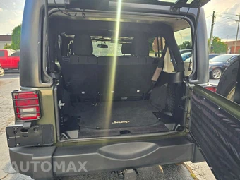 2015 Jeep Wrangler Unlimited Sport - miniatura 13