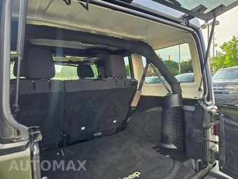 2015 Jeep Wrangler Unlimited Sport - miniatura 14