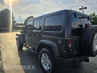 2015 Jeep Wrangler Unlimited Sport - miniatura 6