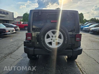 2015 Jeep Wrangler Unlimited Sport - miniatura 7