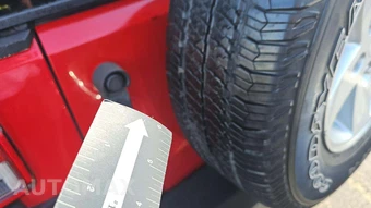 2015 Jeep Wrangler Unlimited Sport - miniatura 20