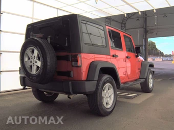 2015 Jeep Wrangler Unlimited Sport - miniatura 4