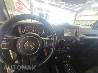 2015 Jeep Wrangler Unlimited Sport - miniatura 11