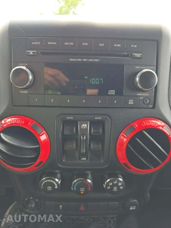 2015 Jeep Wrangler Unlimited Sport - miniatura 7