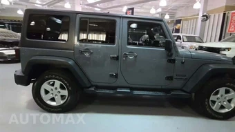 2015 Jeep Wrangler Unlimited Sport - miniatura 5