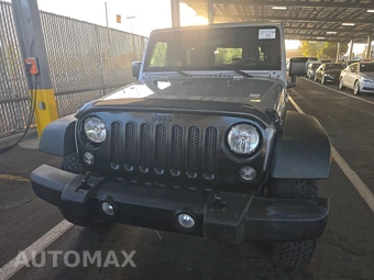 2015 Jeep Wrangler Unlimited Willys Wheeler Edition - miniatura 2