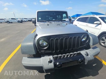 2015 Jeep Wrangler Unlimited Willys Wheeler Edition - miniatura 2