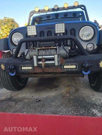 2015 Jeep Wrangler Willys Wheeler Edition - miniatura 22