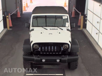 2015 Jeep Wrangler Willys Wheeler Edition - miniatura 2
