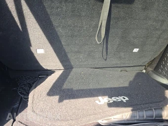 2015 Jeep Wrangler Willys Wheeler Edition - miniatura 16