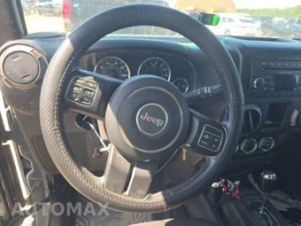 2015 Jeep Wrangler Willys Wheeler Edition - miniatura 10