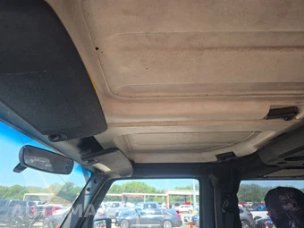 2015 Jeep Wrangler Willys Wheeler Edition - miniatura 17