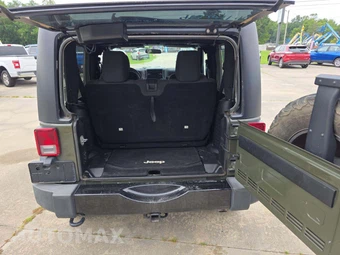 2015 Jeep Wrangler Willys Wheeler Edition - miniatura 11