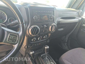 2015 Jeep Wrangler Willys Wheeler Edition - miniatura 7