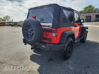 2015 Jeep Wrangler Willys Wheeler Edition - miniatura 23