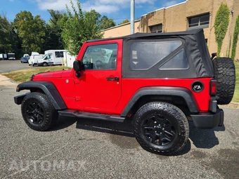 2015 Jeep Wrangler Willys Wheeler Edition - miniatura 3