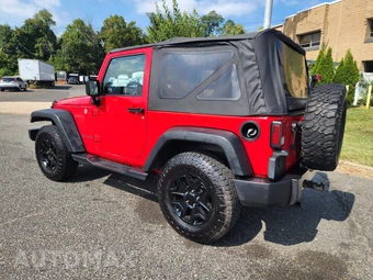 2015 Jeep Wrangler Willys Wheeler Edition - miniatura 7