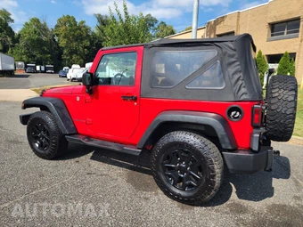 2015 Jeep Wrangler Willys Wheeler Edition - miniatura 8