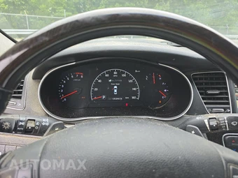 2015 Kia Cadenza Limited - miniatura 12