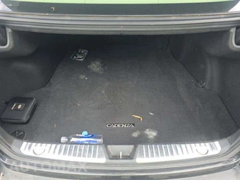 2015 Kia Cadenza Premium - miniatura 14