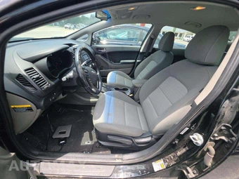 2015 Kia Forte EX Sedan - miniatura 6