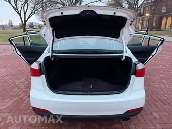 2015 Kia Forte EX Sedan - miniatura 13