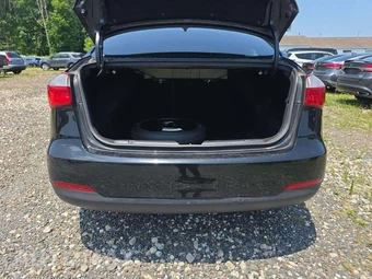 2015 Kia Forte LX Sedan – miniatura 14