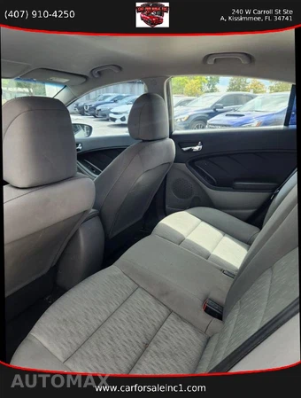 2015 Kia Forte LX Sedan - miniatura 10