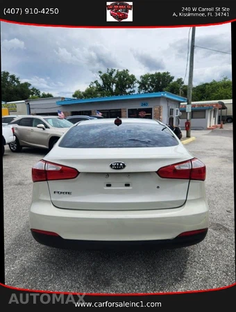 2015 Kia Forte LX Sedan - miniatura 6
