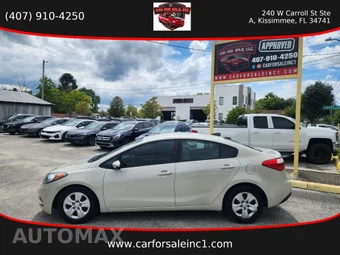 2015 Kia Forte LX Sedan - miniatura 8