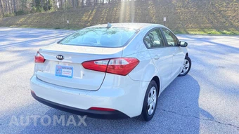 2015 Kia Forte LX Sedan - miniatura 3