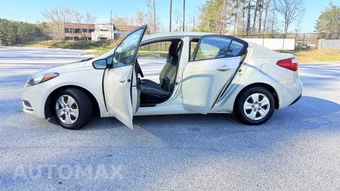 2015 Kia Forte LX Sedan - miniatura 6