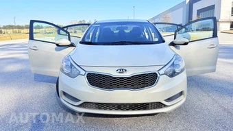 2015 Kia Forte LX Sedan - miniatura 8